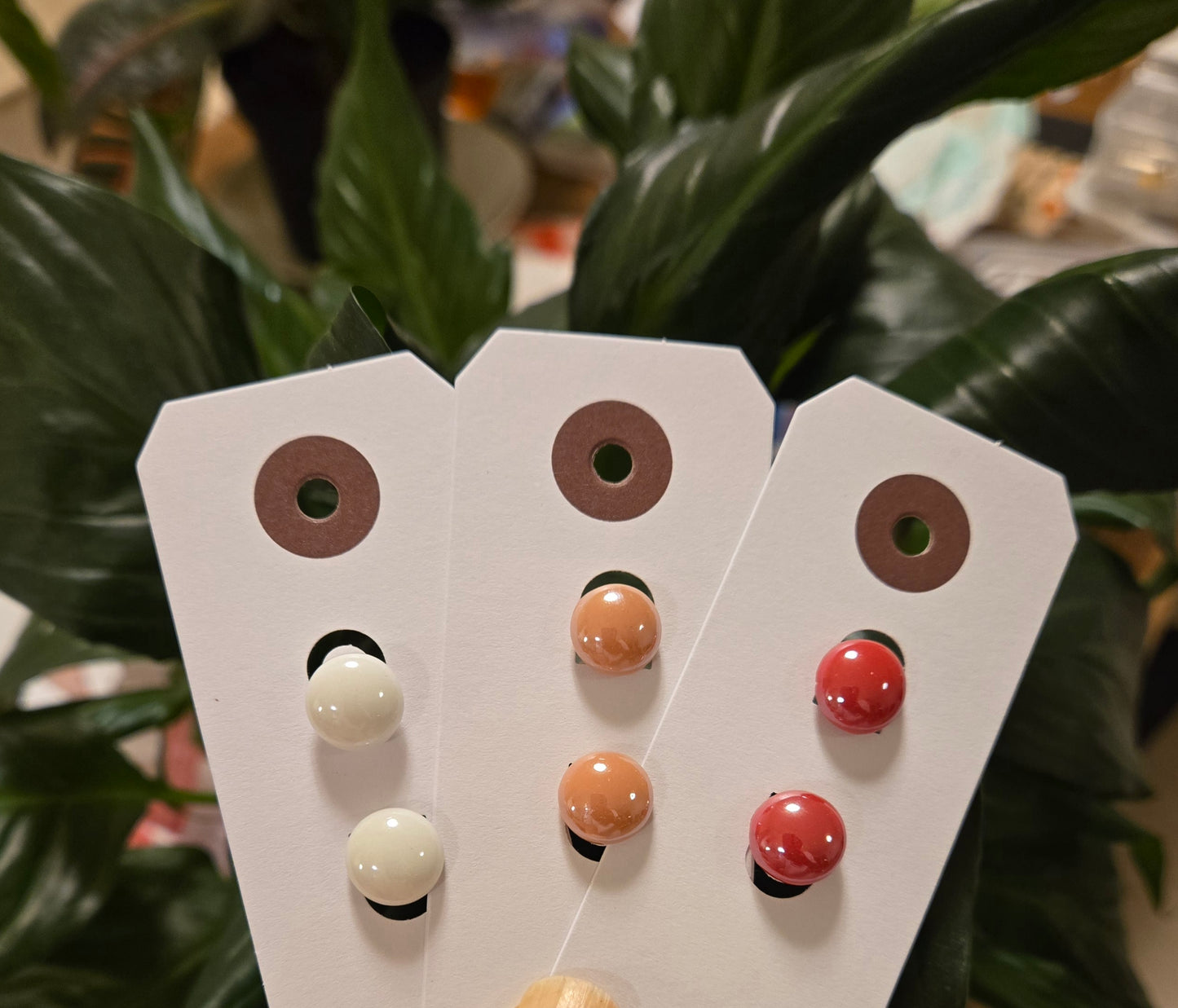 Ceramic gemstones