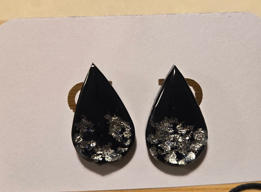 Holiday earrings